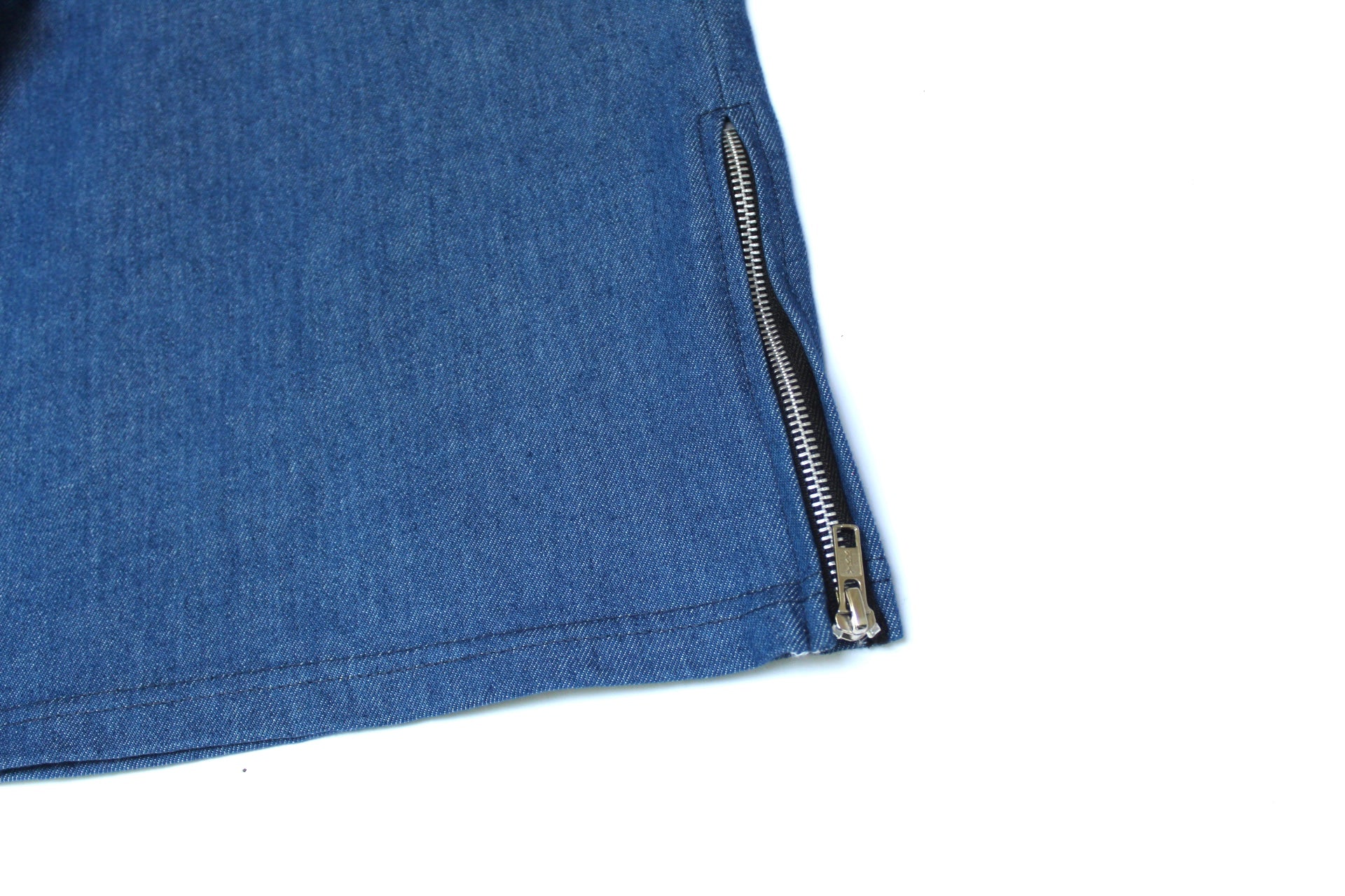 Riches Deluxe Signature Zip Denim Shorts – Royal Blue